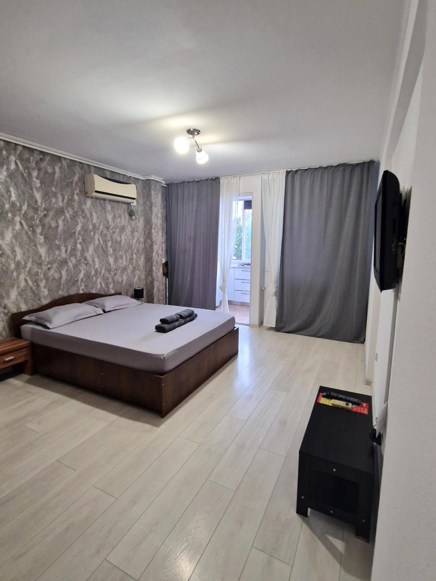 Studio Modern. Bucureşti Exterior foto